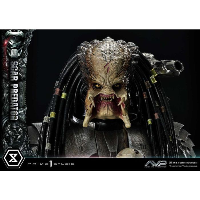 The Alien vs. Predator Museum Masterline Series Statue 1/3 Scar Predator Deluxe Bonus Version 93 cm
