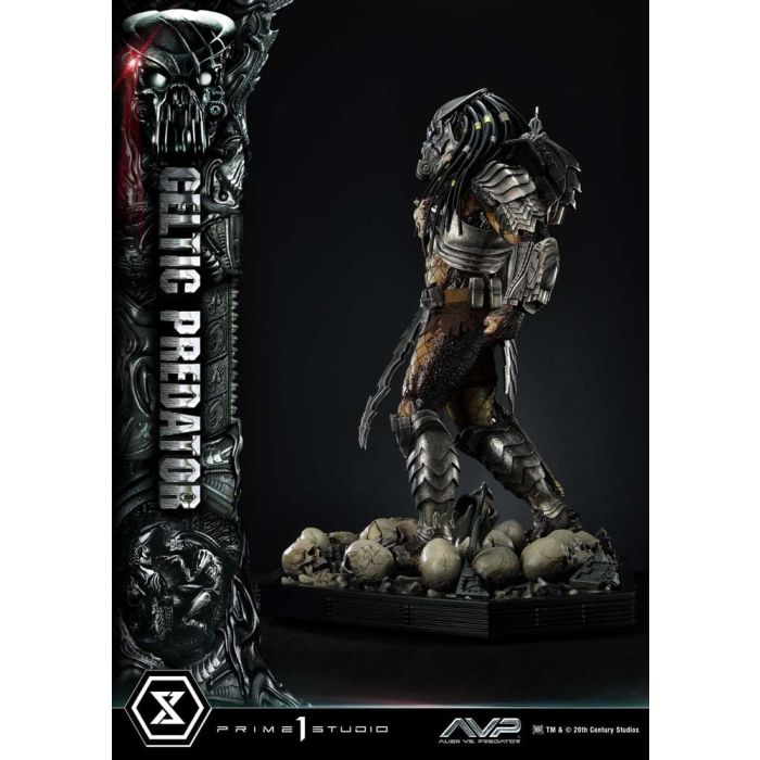 The Alien vs. Predator Museum Masterline Series Statue 1/3 Celtic Predator 95 cm