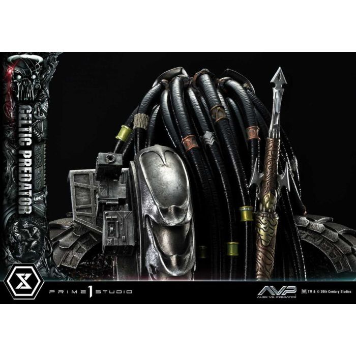 The Alien vs. Predator Museum Masterline Series Statue 1/3 Celtic Predator Bonus Ver. 95 cm