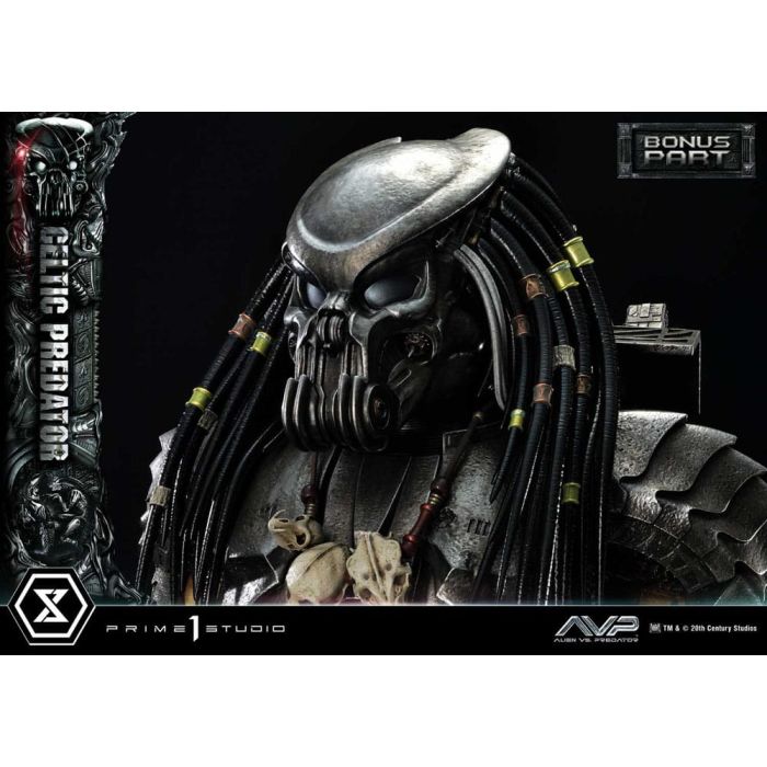 The Alien vs. Predator Museum Masterline Series Statue 1/3 Celtic Predator Bonus Ver. 95 cm