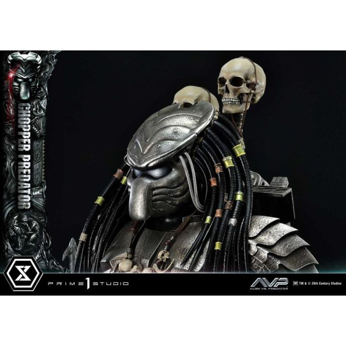 The Alien vs. Predator Museum Masterline Series Statue 1/3 Chopper Predator 103 cm