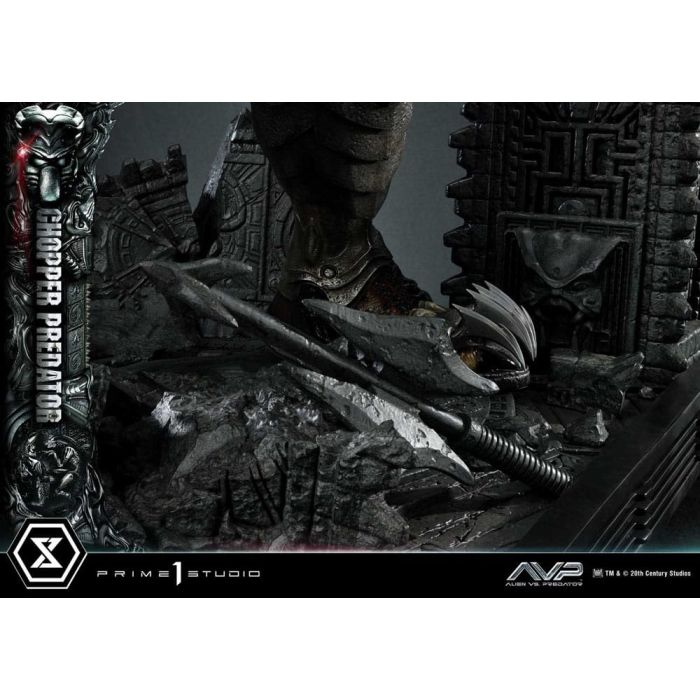 The Alien vs. Predator Museum Masterline Series Statue 1/3 Chopper Predator 103 cm