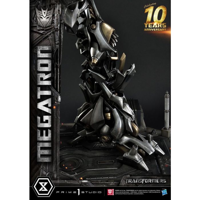 Transformers Museum Masterline Statue Megatron Deluxe Bonus Version 84 cm
