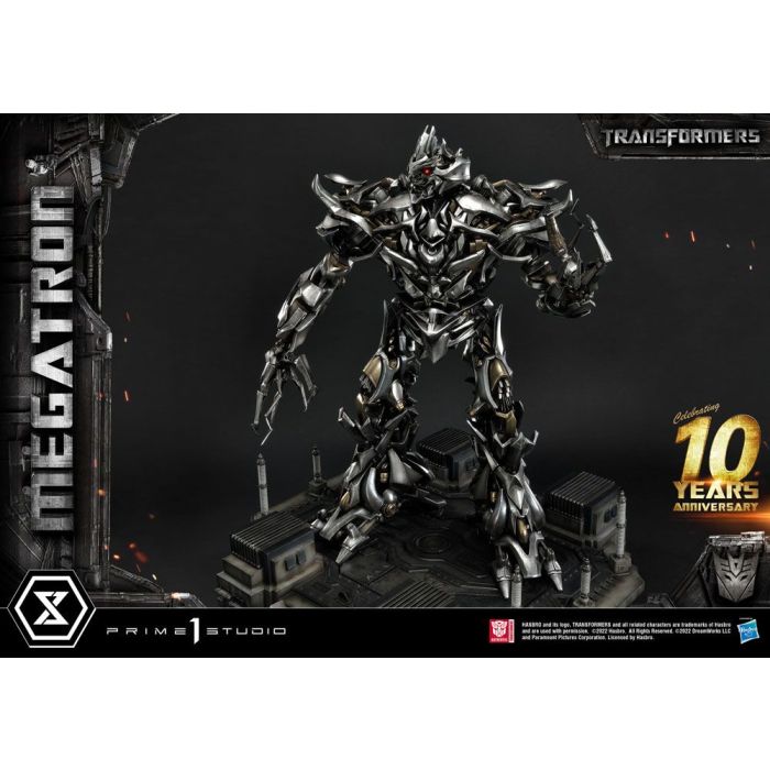 Transformers Museum Masterline Statue Megatron Deluxe Bonus Version 84 cm