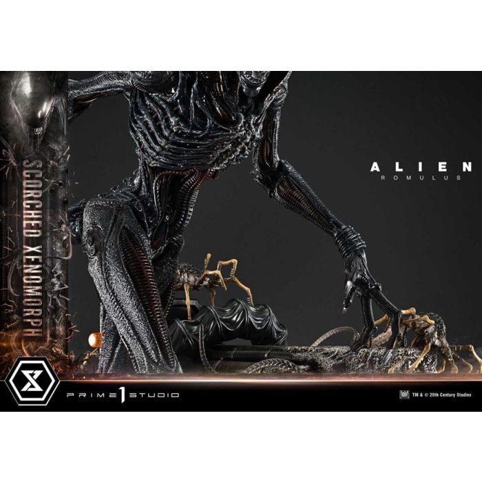 Alien: Romulus Museum Masterline XL Statue 1/3 Scorched Xenomorph 98 cm