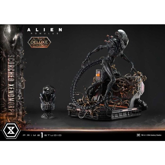 Alien: Romulus Museum Masterline XL Statue 1/3 Scorched Xenomorph Deluxe Version 98 cm