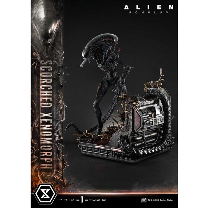 Alien: Romulus Museum Masterline XL Statue 1/3 Scorched Xenomorph Deluxe Version 98 cm