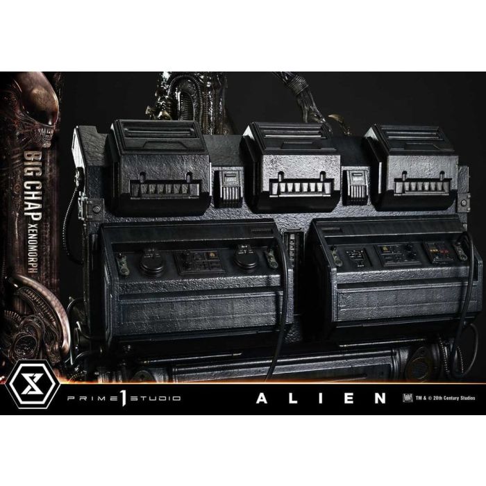 Alien Museum Masterline XL Statue 1/3 Big Chap Xenomorph Regular Ver. 100 cm