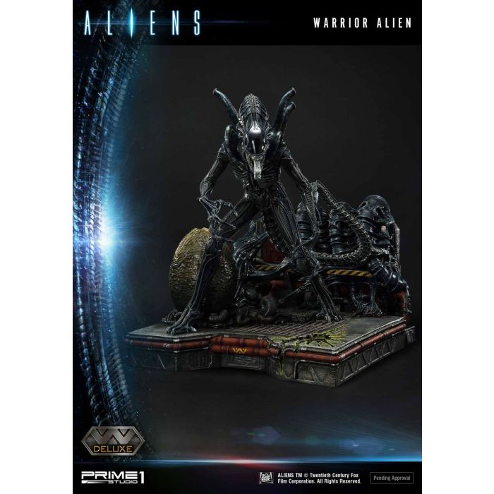 Aliens Premium Masterline Series Statue Warrior Alien Deluxe Bonus Version 67 cm