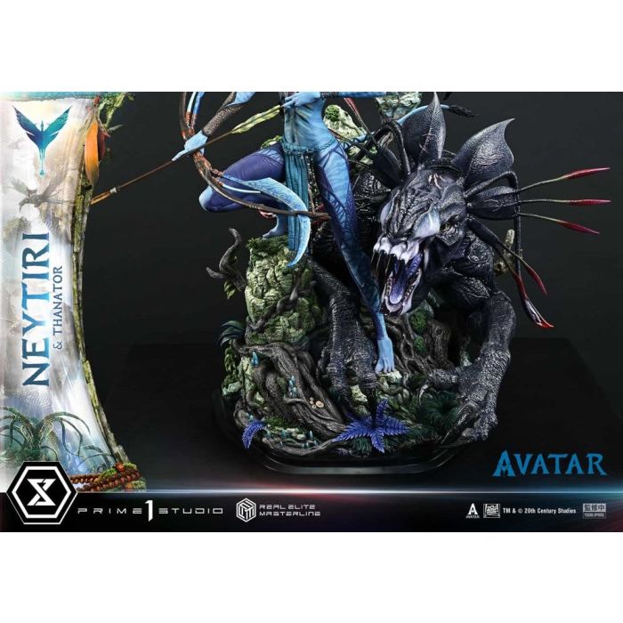 Avatar (Film) Real Elite Masterline Series Statue 1/4 Neytiri & Thanator 75 cm