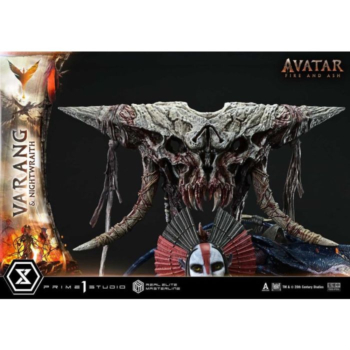 Avatar: Fire and Ash (Film) Real Elite Masterline Series Statue 1/4 Varang & Nightwraith Avatar Legacy Collection 96 cm