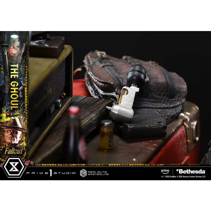 Fallout (TV Series) Real Elite Masterline Series Statue 1/4 The Ghoul Deluxe Version 64 cm