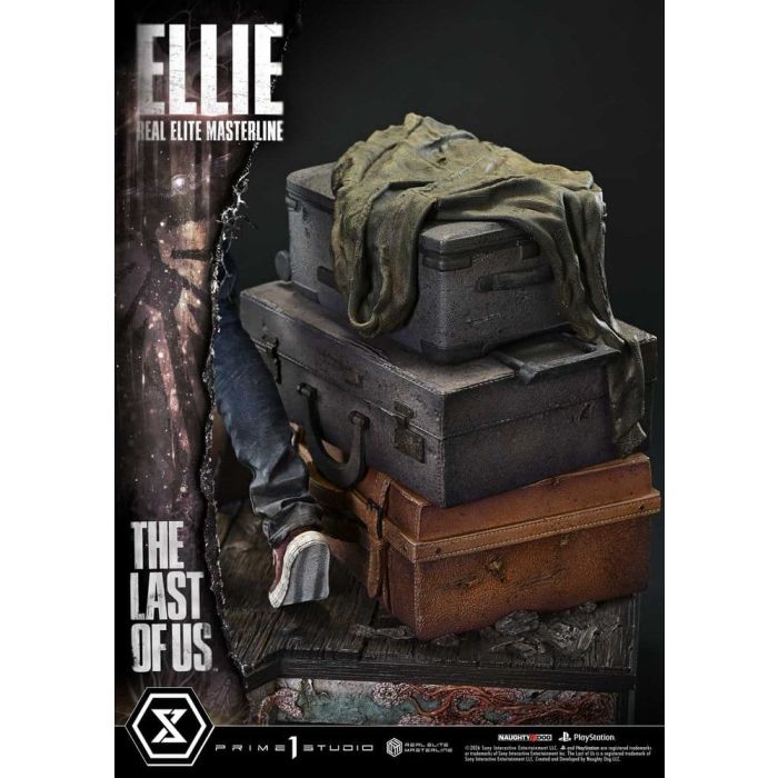 The Last of Us (Part I) Real Elite Masterline Statue 1/4 Ellie 46 cm
