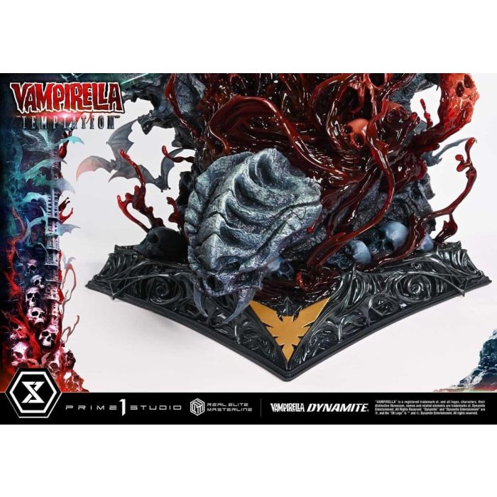 Vampirella Real Elite Masterline Series Statue 1/3 Temptation 100 cm