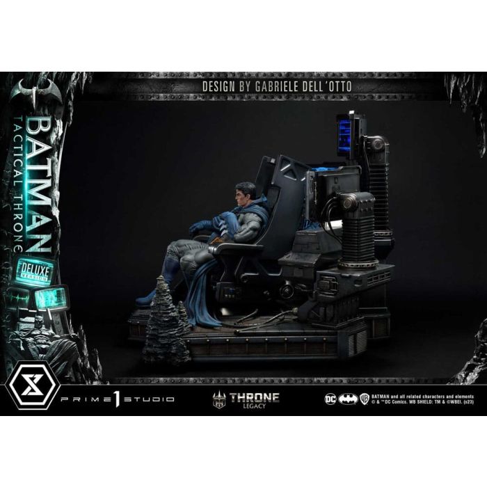 DC Comics Throne Legacy Collection Statue 1/3 Batman Tactical Throne Deluxe Version 57 cm