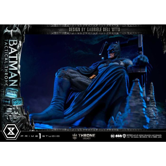 DC Comics Throne Legacy Collection Statue 1/3 Batman Tactical Throne Economy Version 46 cm