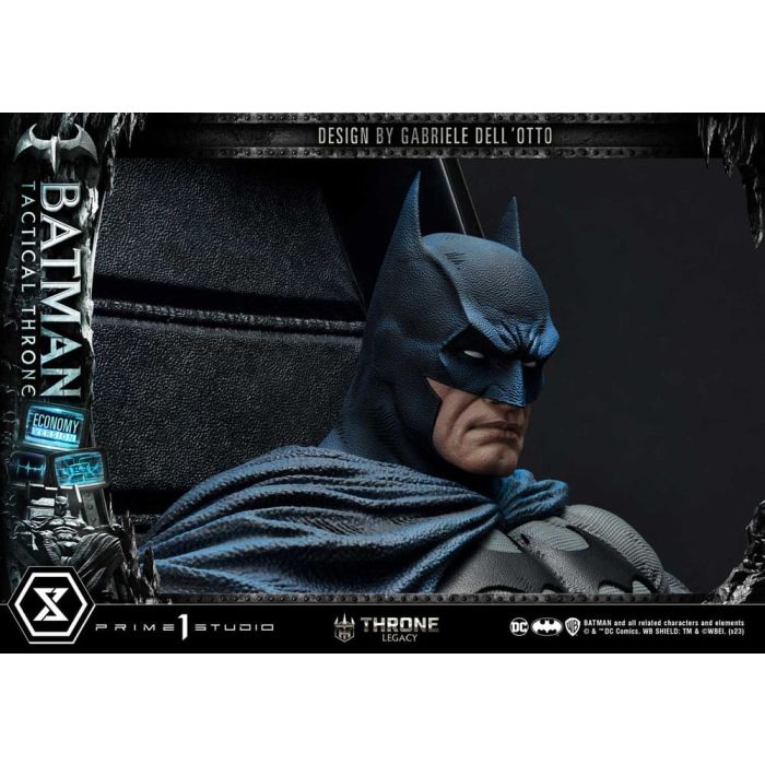 DC Comics Throne Legacy Collection Statue 1/3 Batman Tactical Throne Economy Version 46 cm