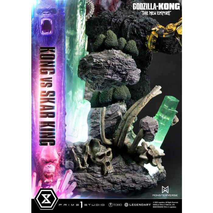 Godzilla x Kong: The New Empire Ultimate Diorama Masterline Series Statue Kong vs Skar King 104 cm
