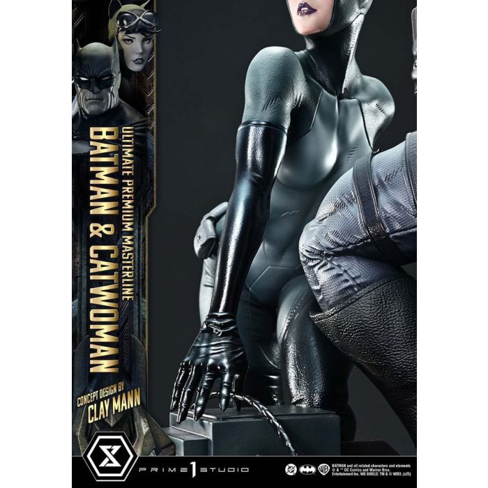 DC Comics Ultimate Premium Masterline Series Statue 1/4 Batman & Catwoman (Concept Design by Clay Mann) 56 cm