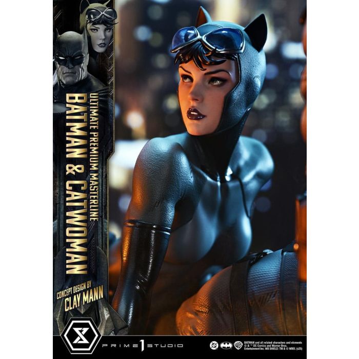 DC Comics Ultimate Premium Masterline Series Statue 1/4 Batman & Catwoman (Concept Design by Clay Mann) 56 cm