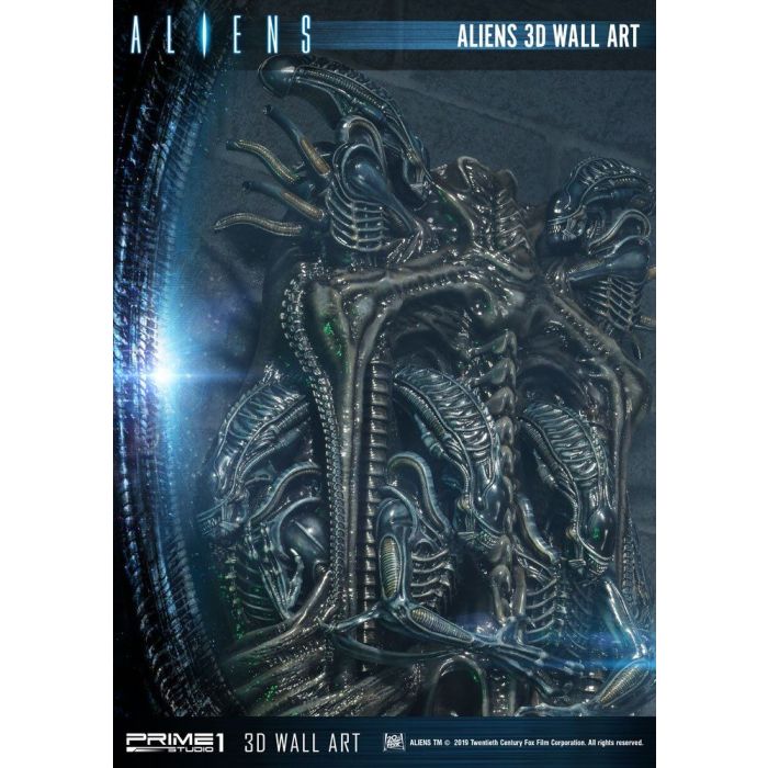 Aliens 3D Wall Art 32 x 50 cm