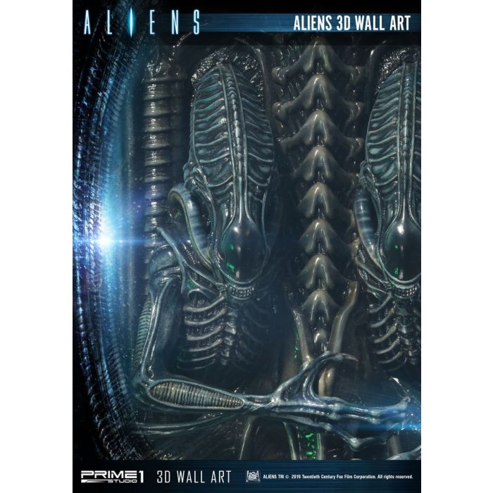 Aliens 3D Wall Art 32 x 50 cm