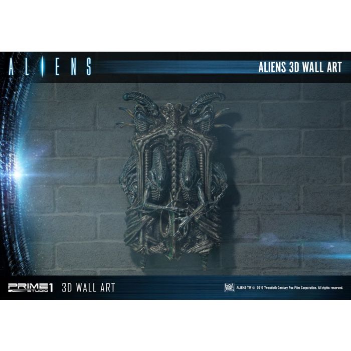 Aliens 3D Wall Art 32 x 50 cm