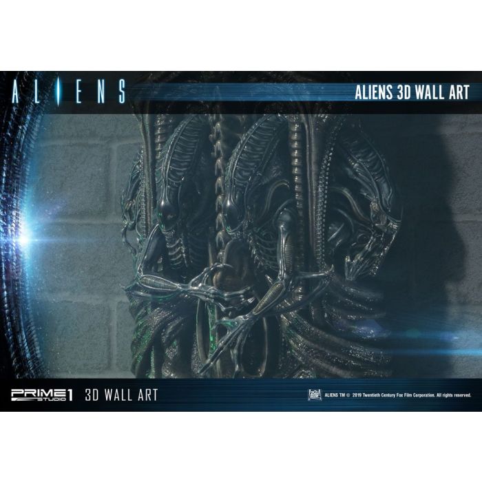 Aliens 3D Wall Art 32 x 50 cm