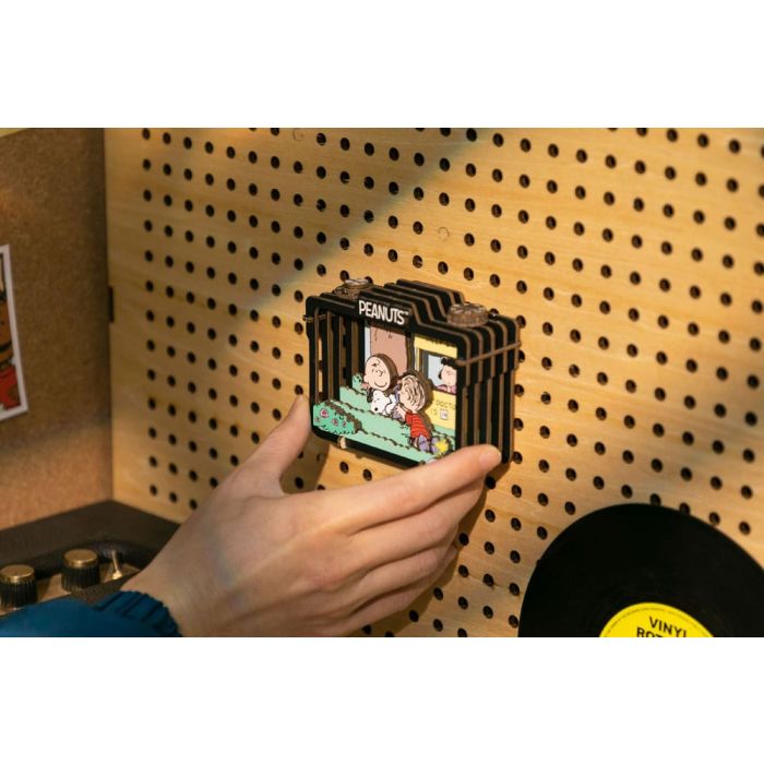 Peanuts Puremind Model Kit Wooden Theater Summer Snapshot