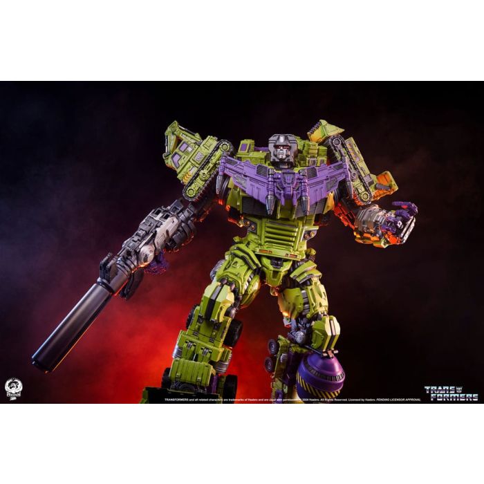 Transformers Museum Scale Statue Devastator 114 cm