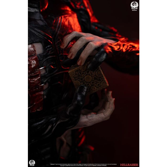 Hellraiser Statue 1/3 Pinhead Deluxe Edition 79 cm