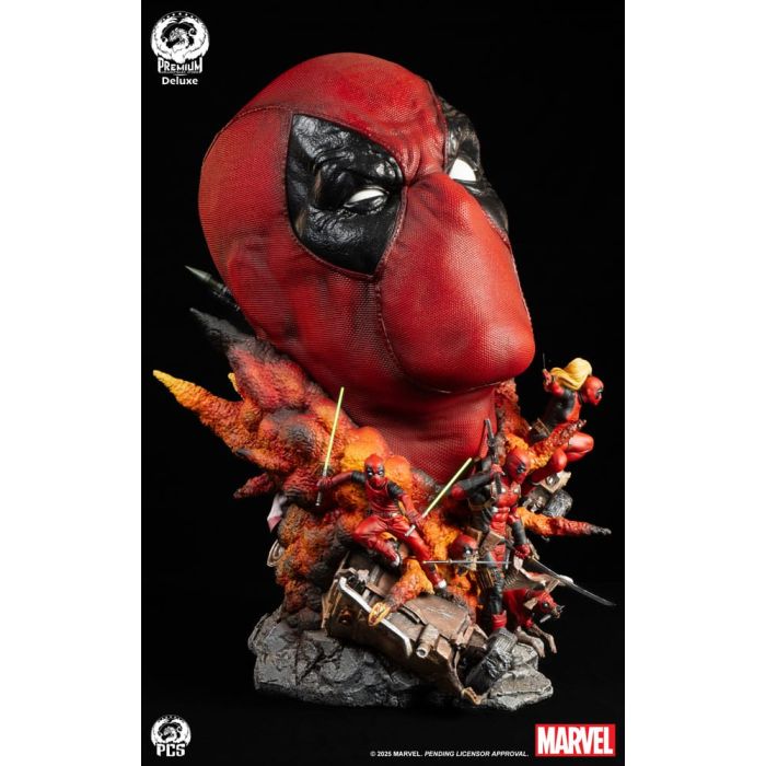 Marvel Fine Art Bust Deadpool Deluxe Edition 42 cm 