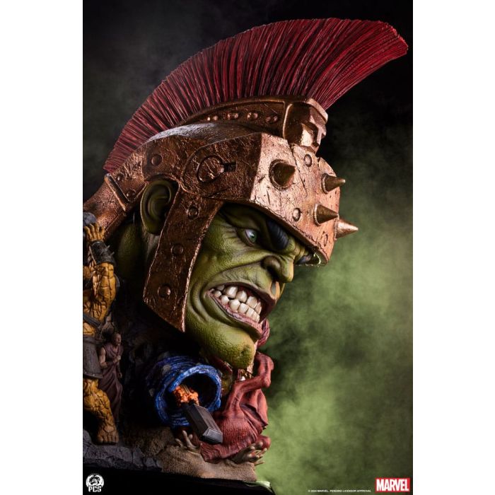 Marvel Fine Art Bust Planet Hulk 69 cm