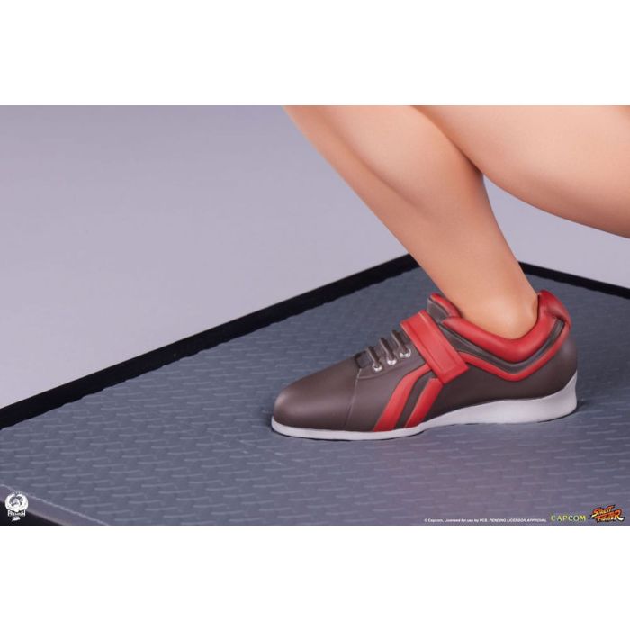 Street Fighter Premier Series Statue 1/4 Cammy: Powerlifting 41 cm