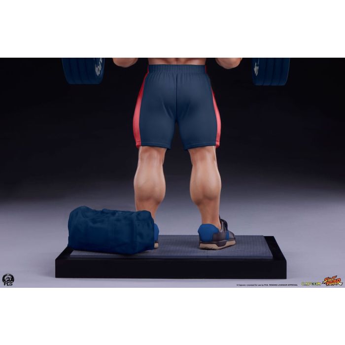 Street Fighter Premier Series Statue 1/4 Evil Ryu: Powerlifting 53 cm