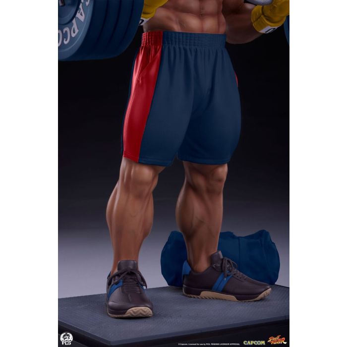 Street Fighter Premier Series Statue 1/4 Evil Ryu: Powerlifting 53 cm