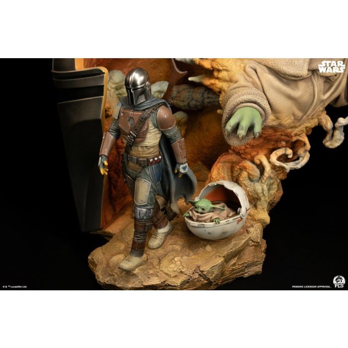 Star Wars: The Mandalorian Fine Art Bust 41 cm