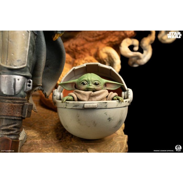 Star Wars: The Mandalorian Fine Art Bust 41 cm
