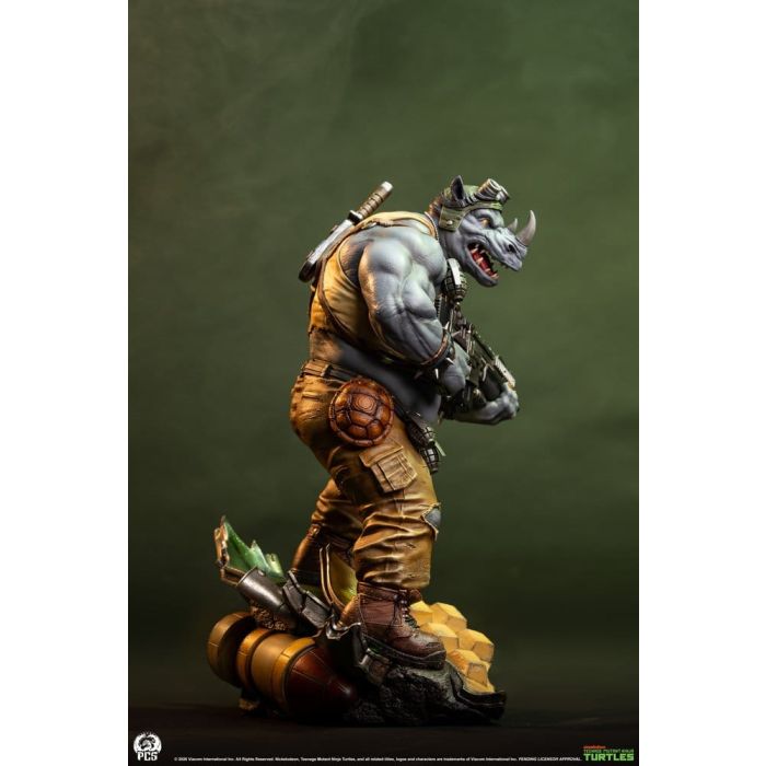 Teenage Mutant Ninja Turtles Legends Statue 1/3 Rocksteady 69 cm