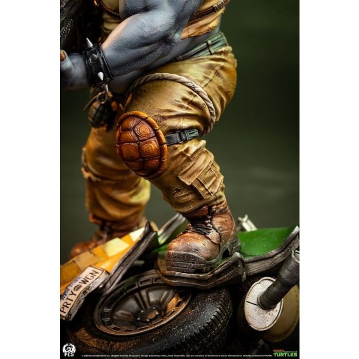 Teenage Mutant Ninja Turtles Legends Statue 1/3 Rocksteady 69 cm
