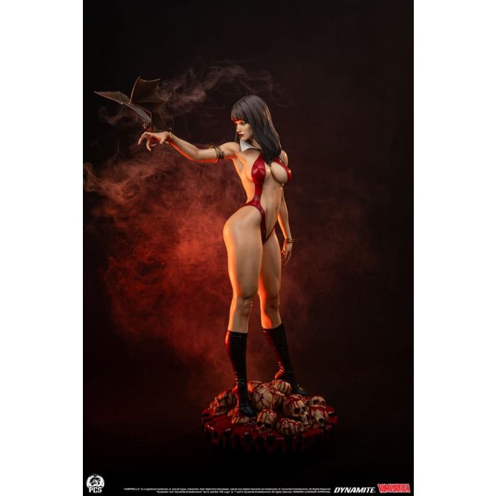 Vampirella Statue 1/2 Vampirella 112 cm