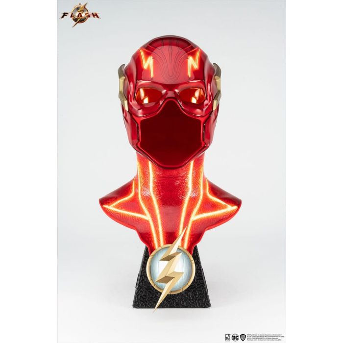DC Comics Replica 1/1 Scale The Flash Cowl 70 cm