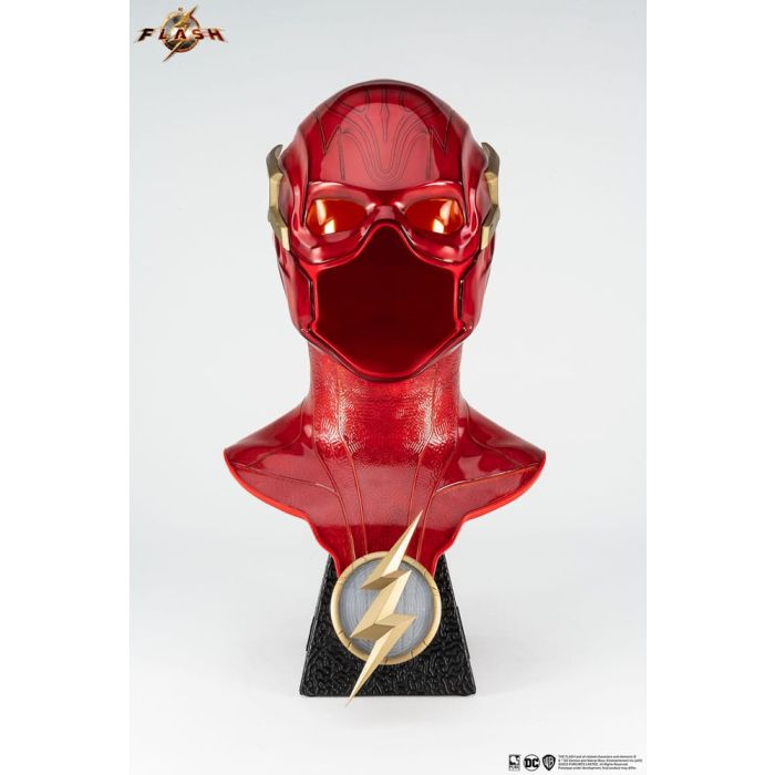 DC Comics Replica 1/1 Scale The Flash Cowl 70 cm