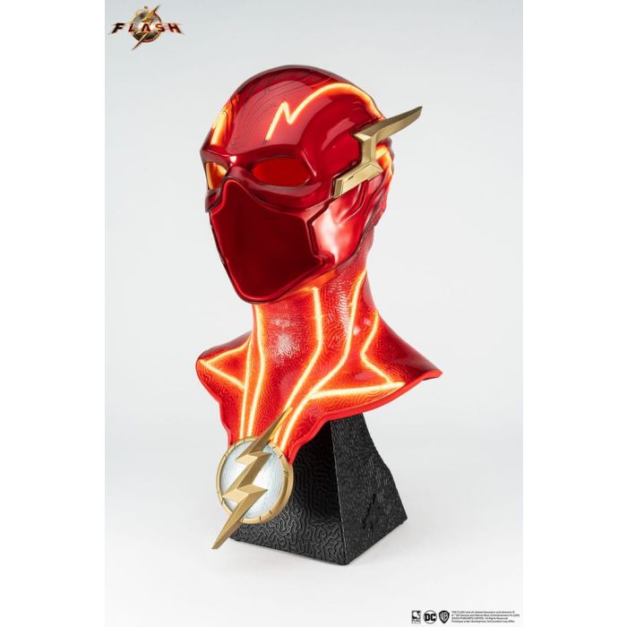 DC Comics Replica 1/1 Scale The Flash Cowl 70 cm