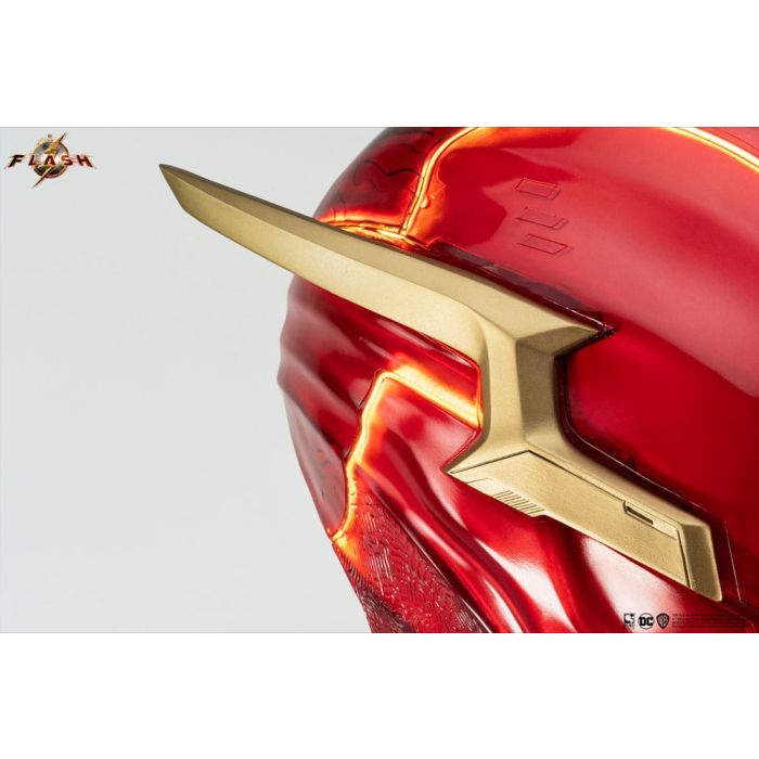 DC Comics Replica 1/1 Scale The Flash Cowl 70 cm