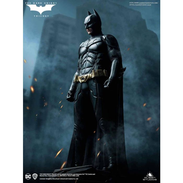 The Dark Knight Statue 1/3 Batman Regular Edition 68 cm