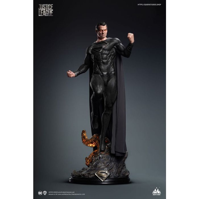 DC Comics Statue 1/3 Superman Black Suit Version Regular Edition80 cm