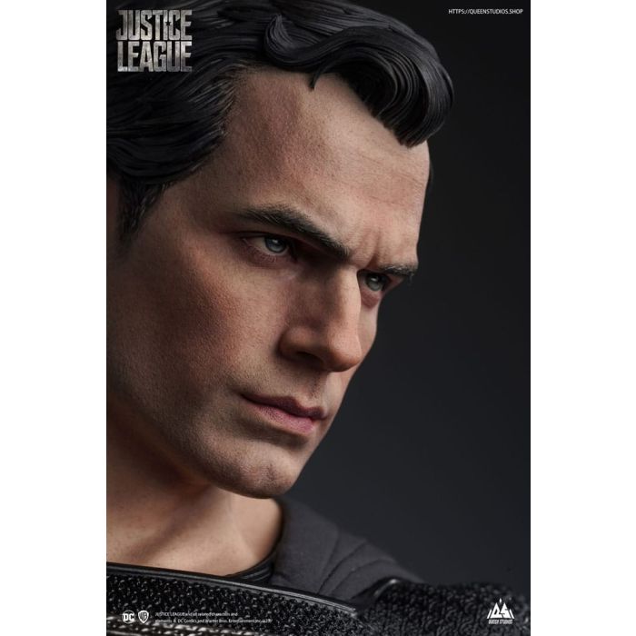 DC Comics Statue 1/3 Superman Black Suit Version Regular Edition80 cm
