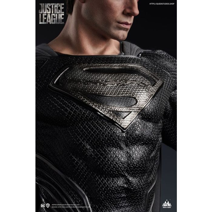 DC Comics Statue 1/3 Superman Black Suit Version Regular Edition80 cm