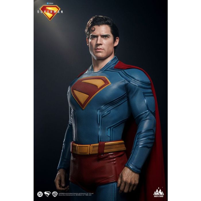 Superman 2025 Life-Size Statue Superman 208 cm